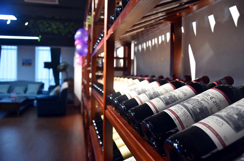 投資經(jīng)營(yíng)紅酒專賣(mài)店怎么樣